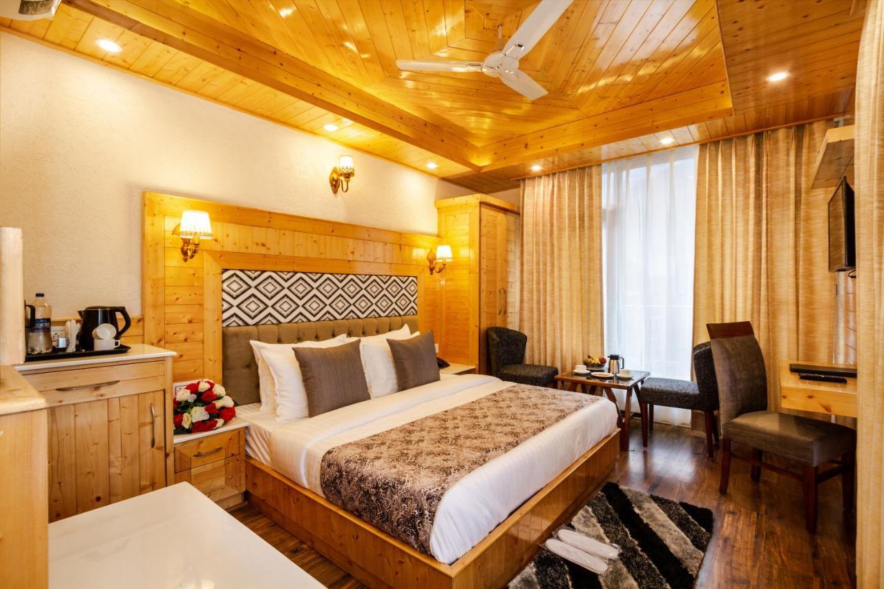 Suryansh Regency Manali Centrally Heated Air Cooled With Private Balconies مايالي المظهر الخارجي الصورة