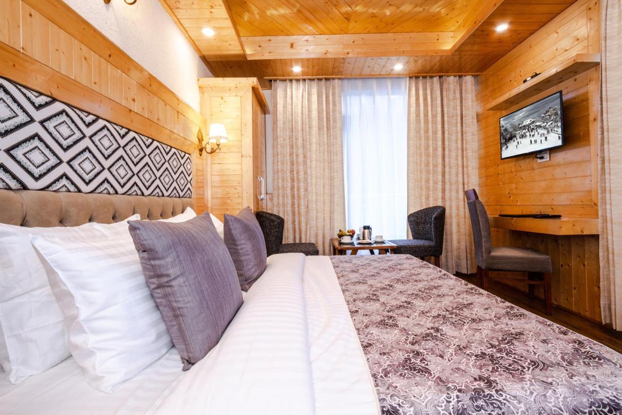 Suryansh Regency Manali Centrally Heated Air Cooled With Private Balconies مايالي المظهر الخارجي الصورة